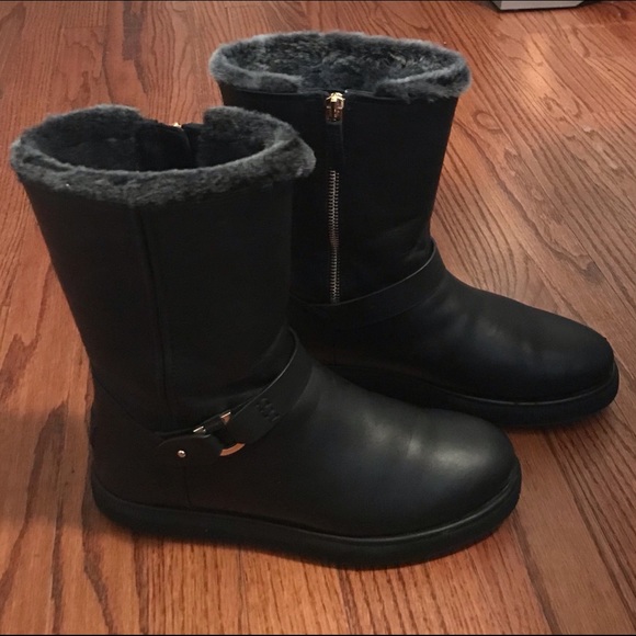 Leather Ugg’s - Picture 2 of 5